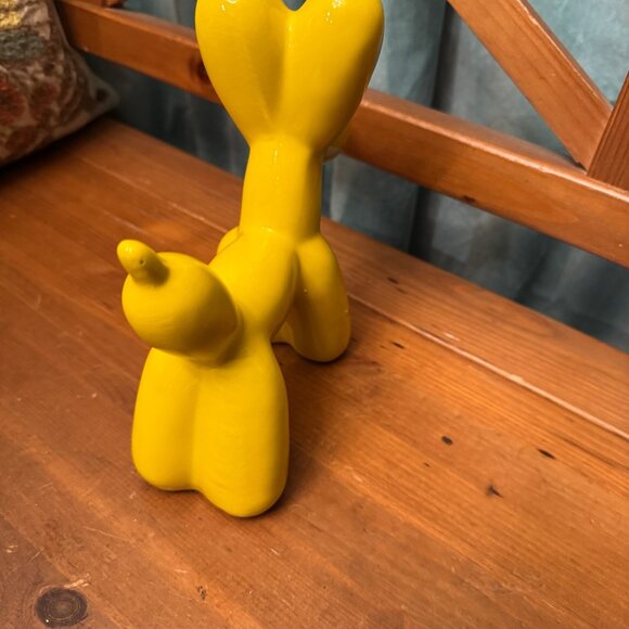 Balloon Dog Yellow Ceramic Figurine 7.5" Hx7" L Decorative Decor Statue Pop Art - Picture 4 of 9